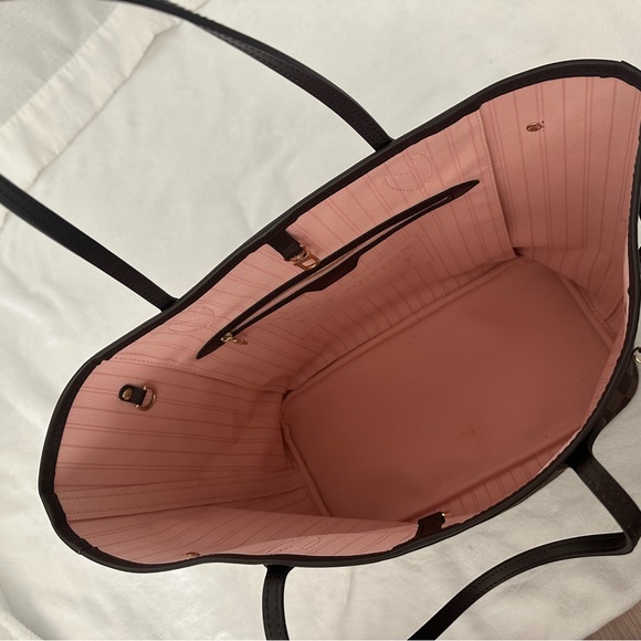 Louis Vuitton Neverfull MM Damier Ebene in Rose Ballerine - Picture 3 of 16